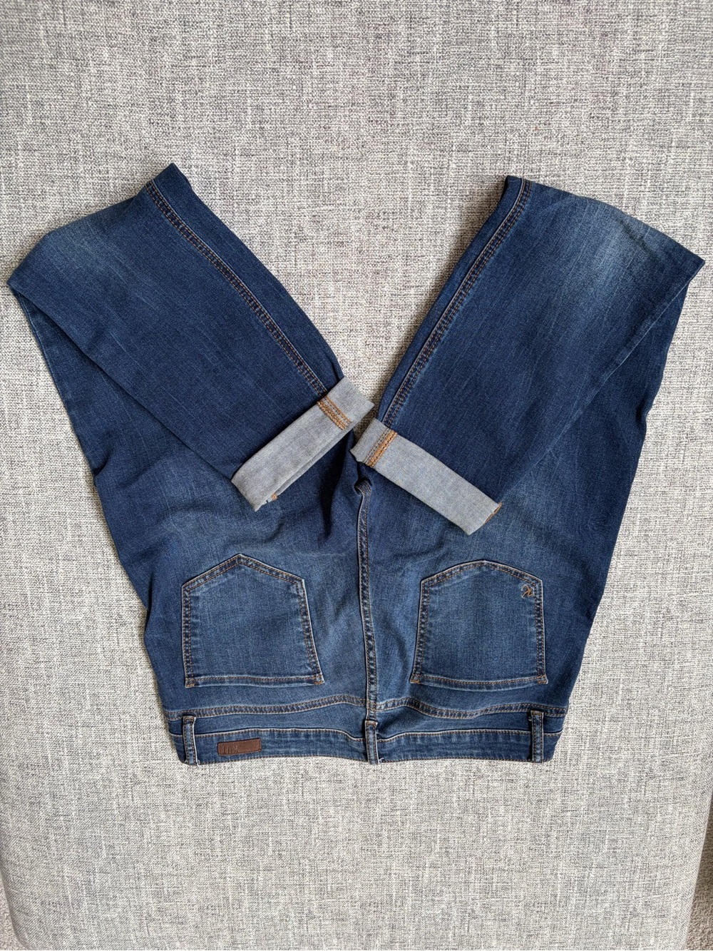 Kut from the Kloth Dark Blue Cropped Ankle Jeans